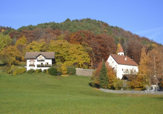 Die Kirche in Perdonig ist den Heiligen Vigilius und Ulrich geweiht